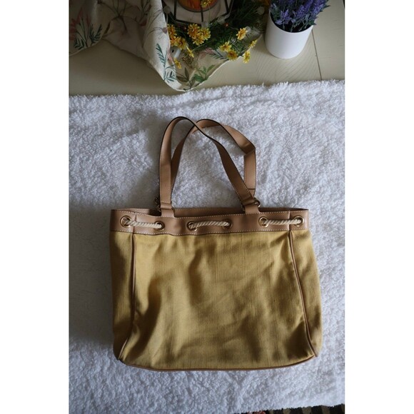 Liz & Co Shoulder Bag - Picture 3 of 7